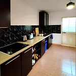 Villekulla * Tirana